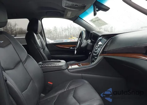 2019 Cadillac Escalade Esv Standard z USA, uszkodzony, nr VIN 1GYS4GKJ0KR194355